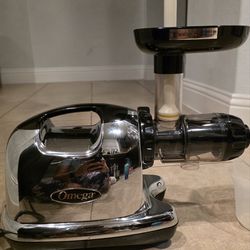 Premium Omega 8006 Juicer