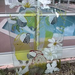 Free Parrot Glass Painting