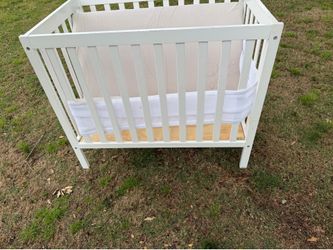Baby crib