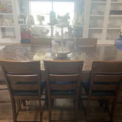 8 Chair Tall Dinning Table 