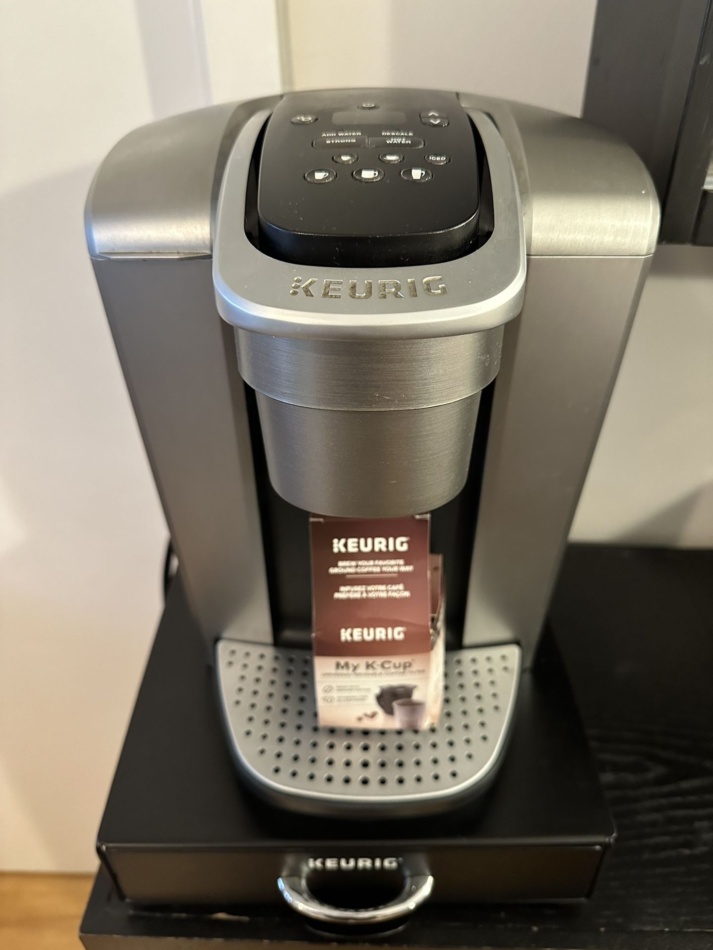 Keurig Elite Coffee Maker for Sale in Lacey, WA - OfferUp