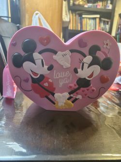 Disney Bucket