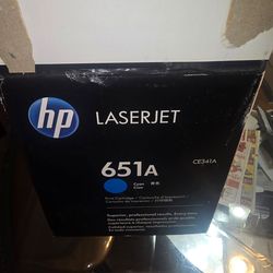 LaserJet 651A ,2 catrige ce343A 1 catrige ce341A