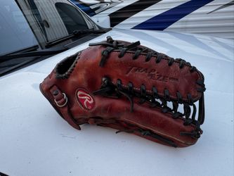 Rawlings Heart Of The Hide Trap-EZE 12.75 Glove (Model-PRO601P) $125OBO