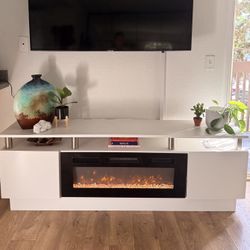 White Electric TV Stand/ Fire Place 