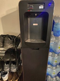 Water dispenser