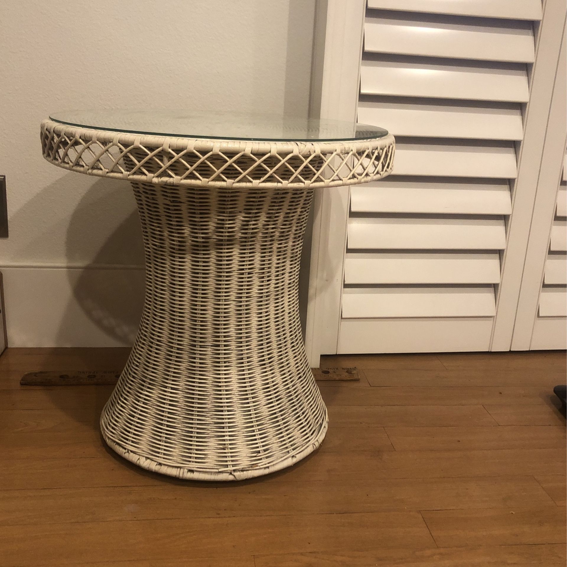 Wicker Side Table for Sale in Long Beach, CA OfferUp