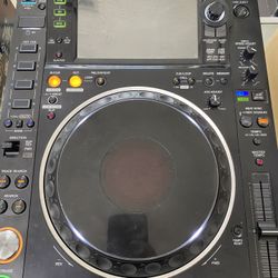 Pioneer CDJ-2000NXS2 Pro DJ USB Pro Turntable Excellent Condition Pre Owned