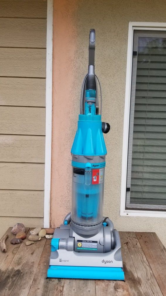 DYSON DC07 All Floors Cyclone Upright PREOWNED TESTED AND WORKED