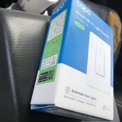 Smart Wi-Fi Light Switch 