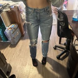 American Eagle Mom Jeans