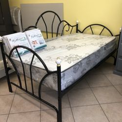 Daybed