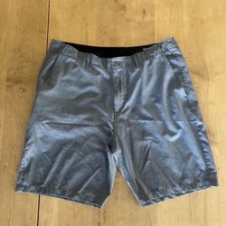 Volcom Surf & Turf Casual Shorts Men’s 40 Like New!