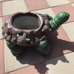 New Flower Pot Made Out Of Cement 