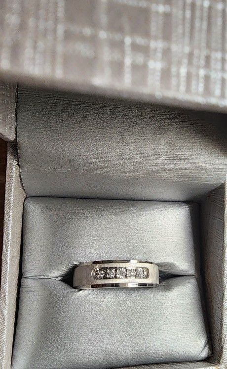 Men's Wedding Ring