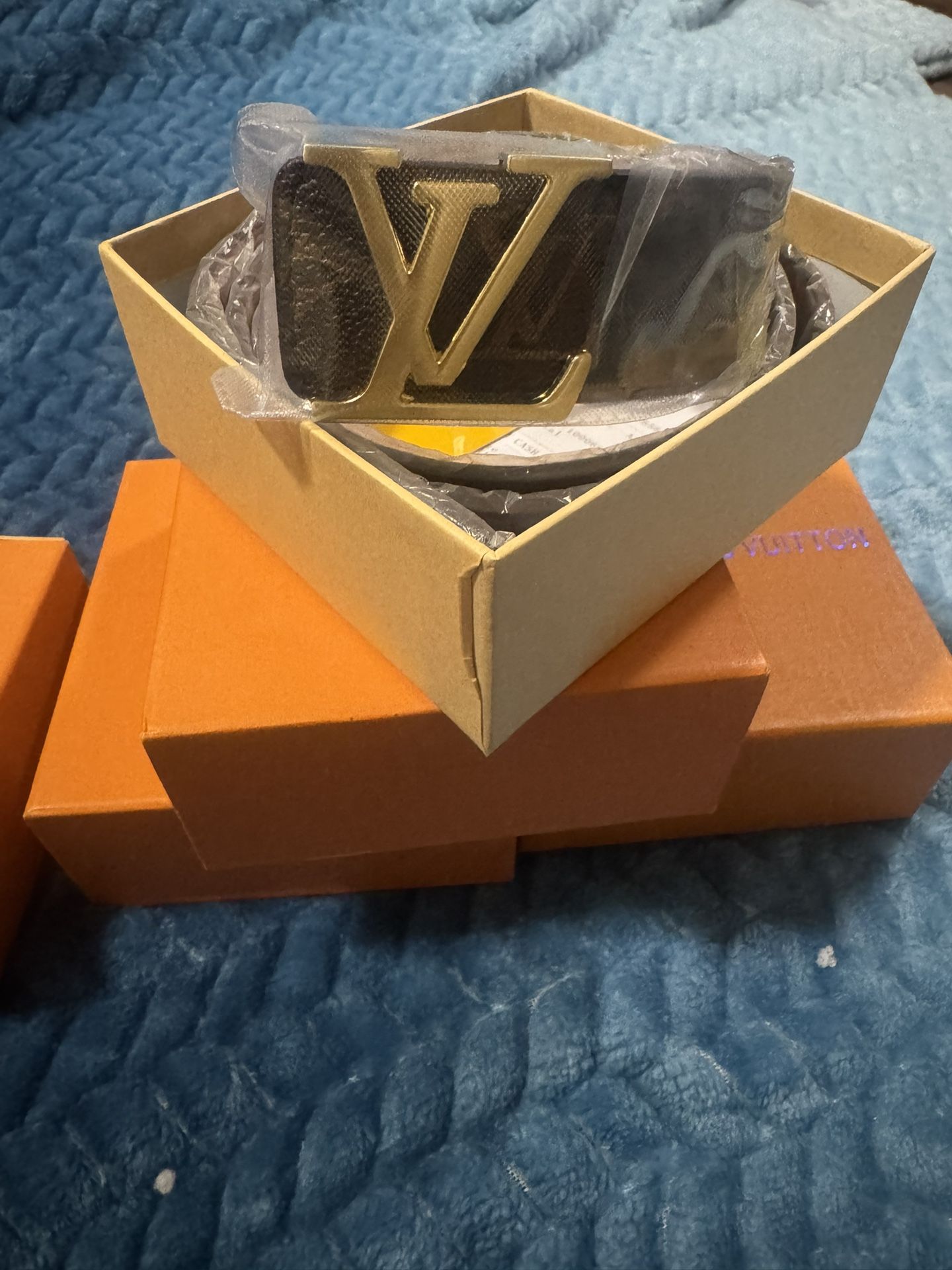 Lv Belt