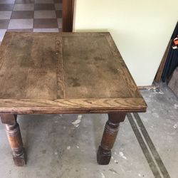 Antique expandable table
