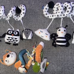 Black and White Hanging