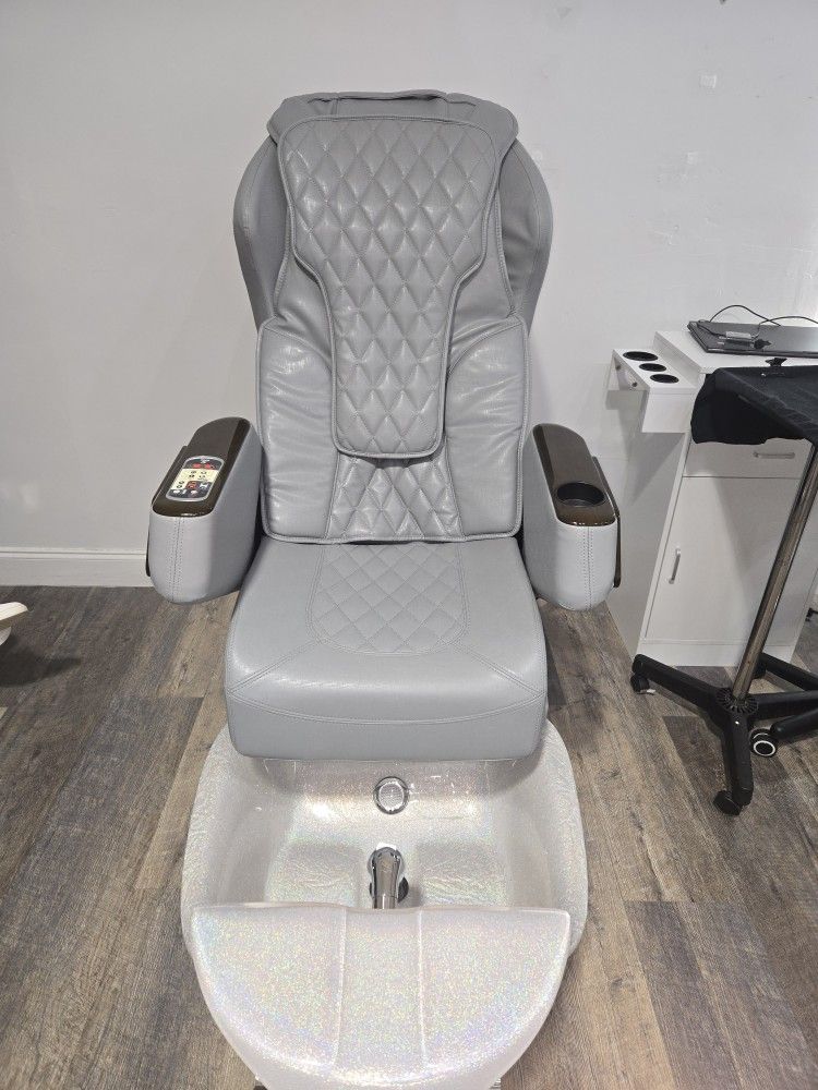 Pedi Chair