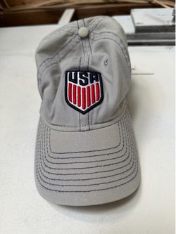 USA SOCCER STRAPBACK HAT