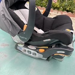 Chico Infant Car Seat