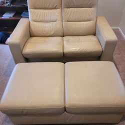 Two Person Reclining Love Seat And Foot Rest