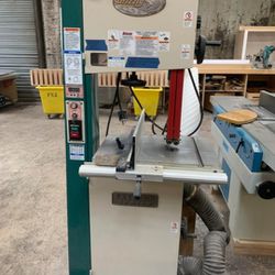 grizzley band saw. 