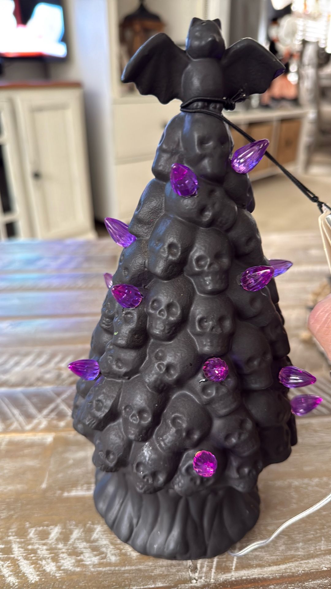 π¦ π Black Skull Tree With Purple Lights π π¦
