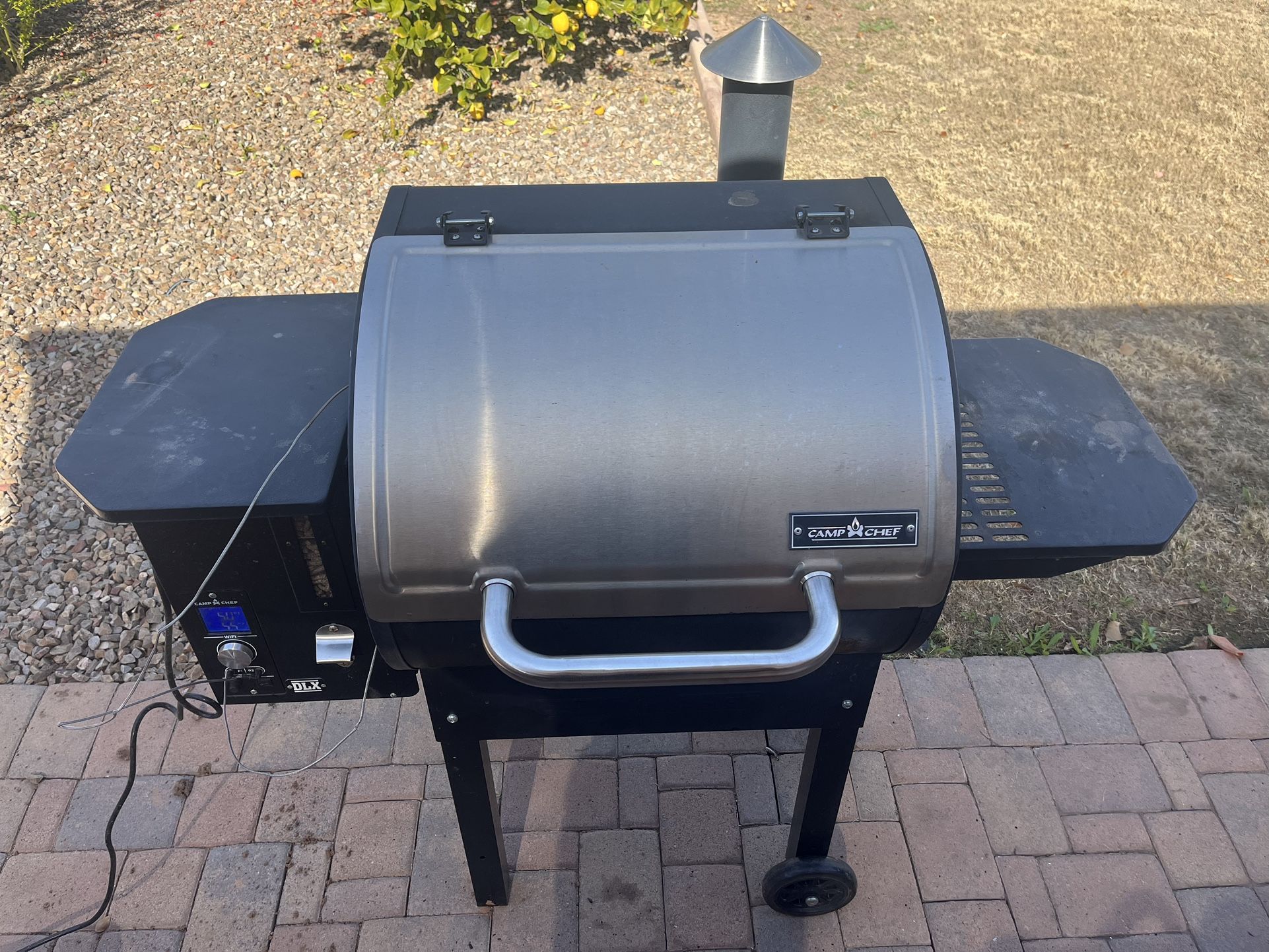 Camp Chef DLX 24 Smoker Grill/wifi for Sale in Mesa, AZ OfferUp