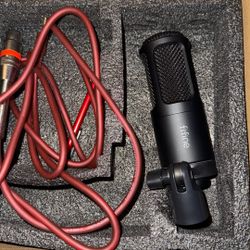 Brand New Fifine Xlr Microphone Comes With Chord 