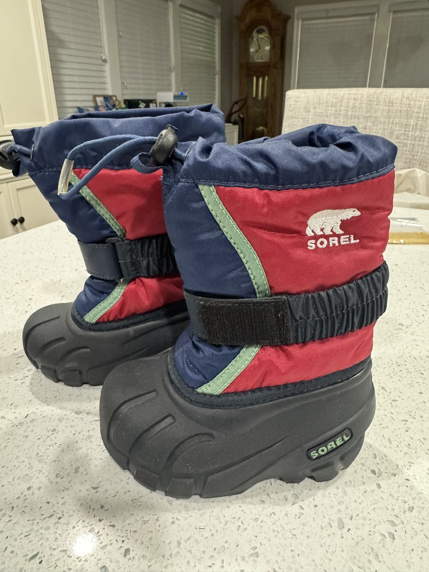 6C Sorel Snow Boots 