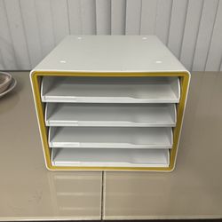 Sysmax 4-drawer Table Top Cabinet or Craft/File Organizer w/pullout Drawers. Used in very good cosmetic condition with some minor blemishes associated