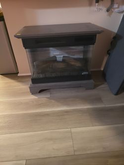 Freestanding Electric Fireplace