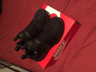Size 6y Nike presto