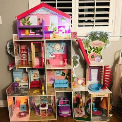 Doll House