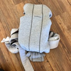Baby Bjorn mini baby carrier - light gray