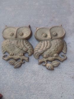 Sexton owl deco