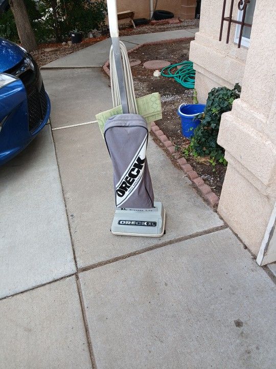 Oreck Vacuum With Bags