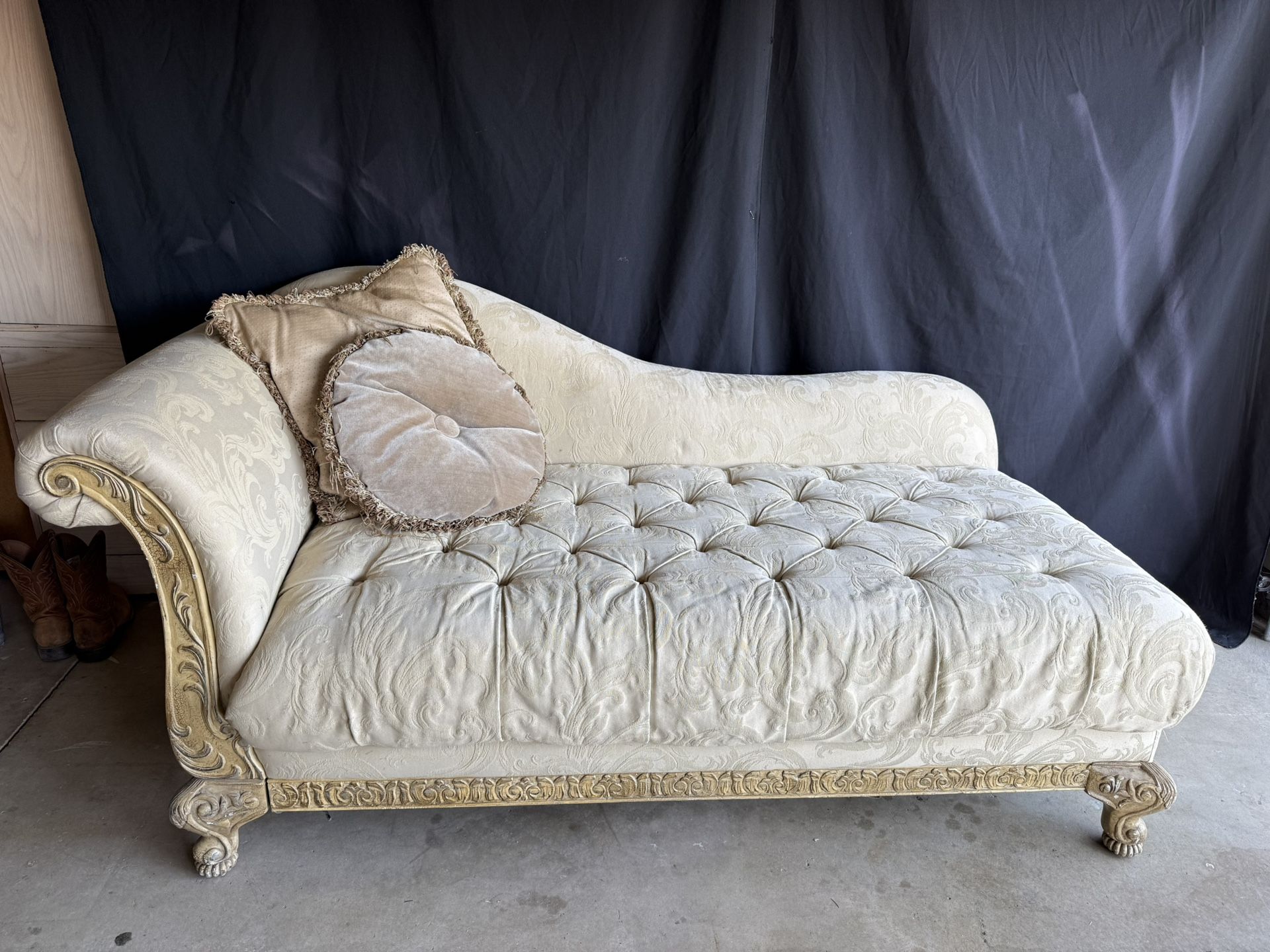 Chaise Lounge Sofa