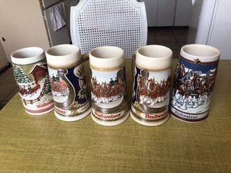 Budweiser collectors mug holiday edition