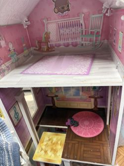 4’9” Ht Doll House