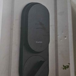 SimpliSafe door lock