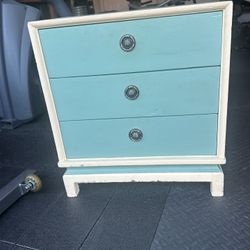 Mid-Century End Table 