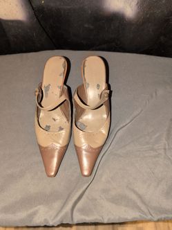 Dress shoes