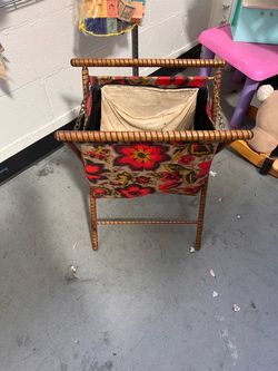 Vintage folding sew or knitting bag