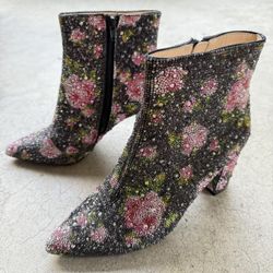 Betsy Johnson Diva Cady Rhinestone Floral Black And Pink Ankle Boots Size 8.5 