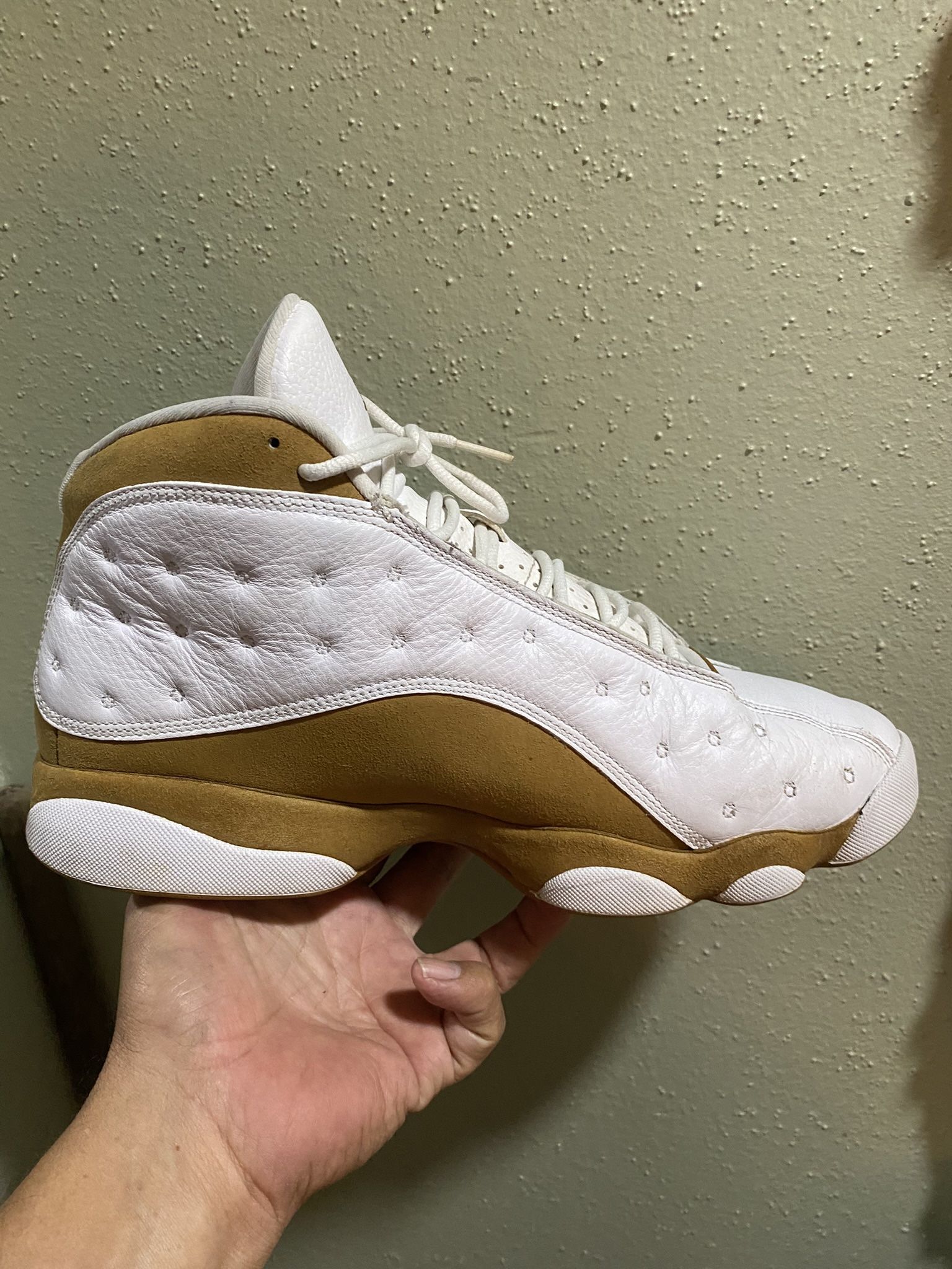 Air Jordan 13 Retro Wheat Authentic Size 11.5
