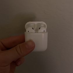 Apple AirPods Gen 1