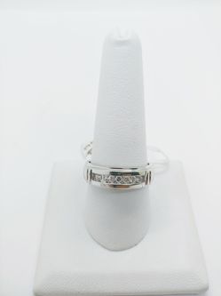 14k Men's White Gold Wedding Band Ring with .30 CTW Diamond 2.2 DWT
