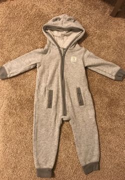Carters Sweatsuit